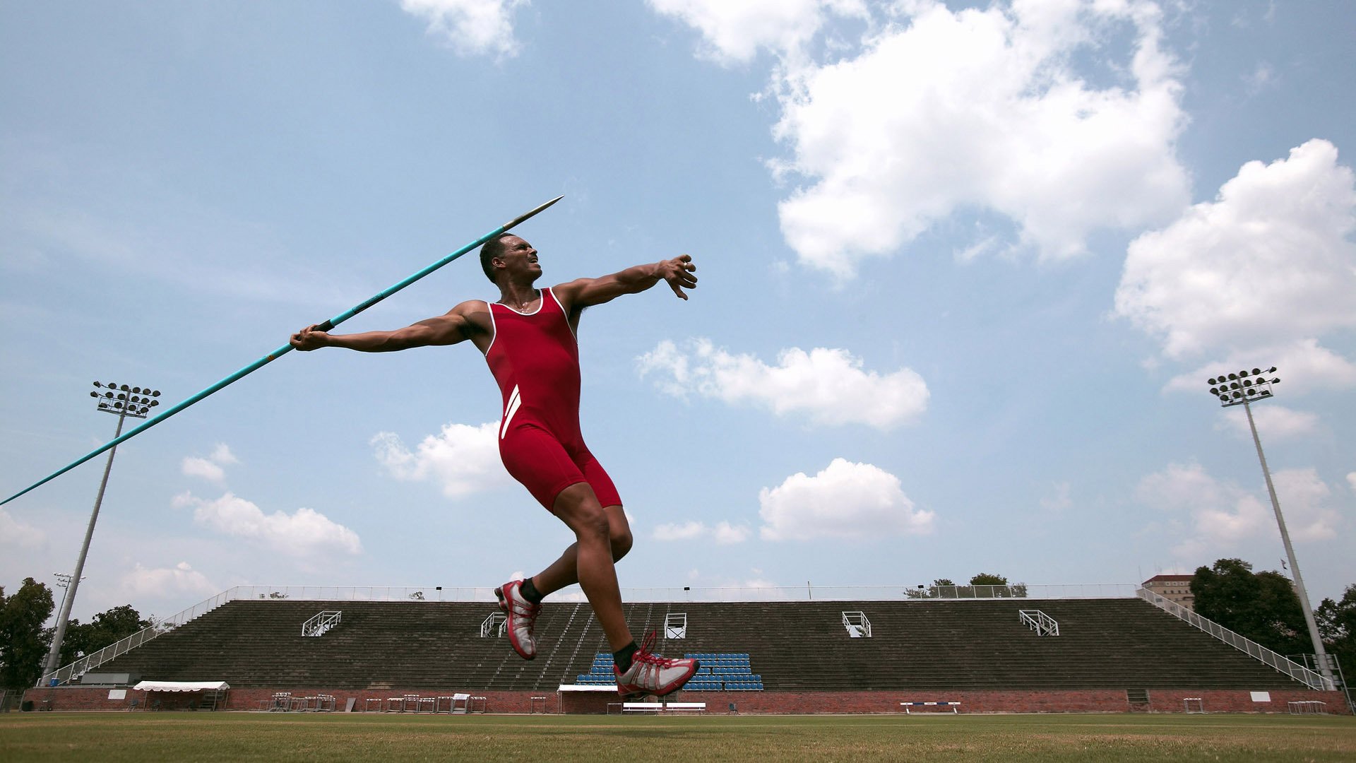 逆境反弹：比赛中最令人震撼的精彩绝杀，逆境翻盘是什么意思